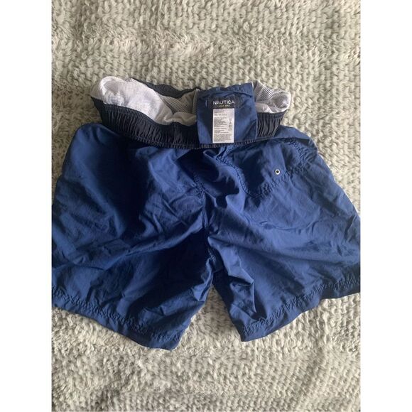 Nautica Men’s Trunks - Picture 2 of 3
